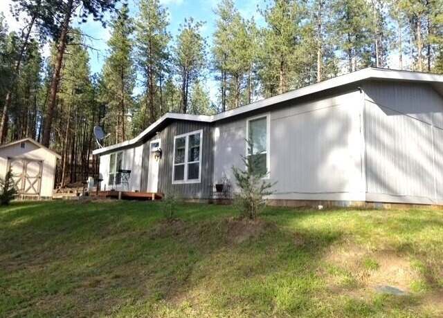 Property at 1477 D College Ln, Kettle Falls, WA 99141, 3 beds, 2 baths