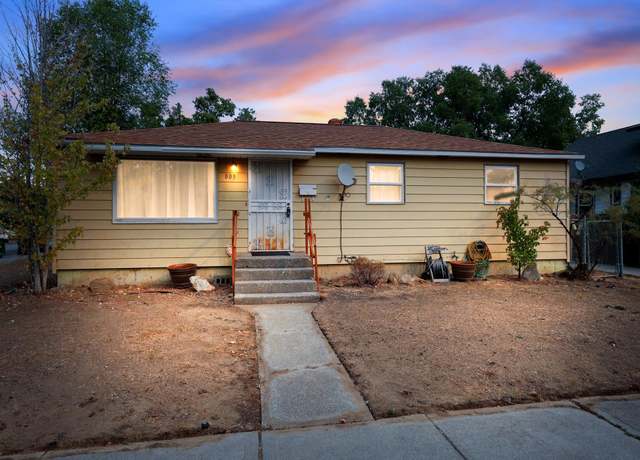 Property at 803 E Princeton Ave, Spokane, WA 99207, 4 beds, 2 baths