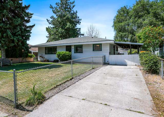 Property at 5917 N Addison St, Spokane, WA 99208, 4 beds, 3 baths
