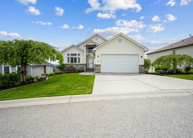 Property at 8824 E Sugar Pine Ln, Spokane, WA 99217, 4 beds, 3 baths
