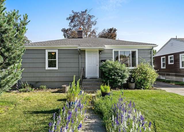 Property at 1224 E Courtland Ave, Spokane, WA 99207, 4 beds, 2 baths