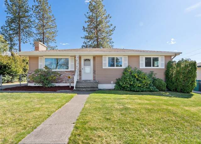 Property at 1317 W Woodside Pl, Spokane, WA 99208, 3 beds, 2 baths