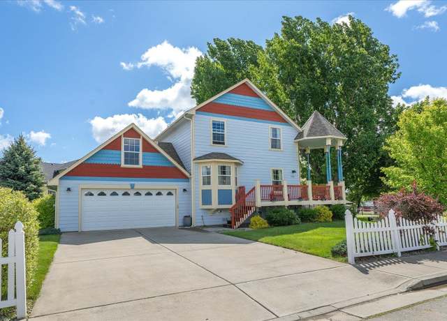 Property at 2215 N 8th St, Cheney, WA 99004, 4 beds, 3 baths