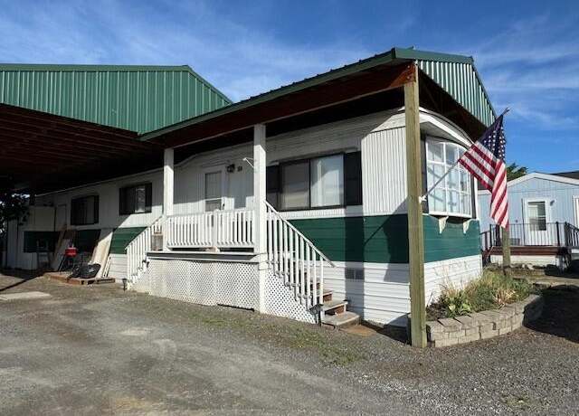 Property at 1060 Main St #32, Colville, WA 99114-0000, 2 beds, 1 bath