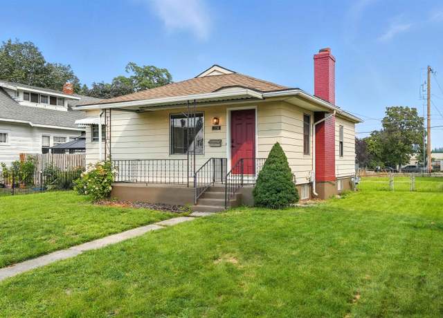Property at 1708 W Mansfield Ave, Spokane, WA 99205, 2 beds, 1 bath