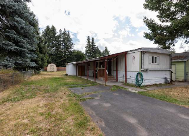 Property at 518 E 2nd Ave, Deer Park, WA 99006, 2 beds, 1 bath
