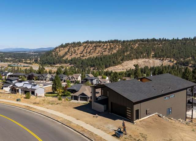 Property at 5227 S Lincoln Way, Spokane, WA 99224, 4 beds, 4 baths