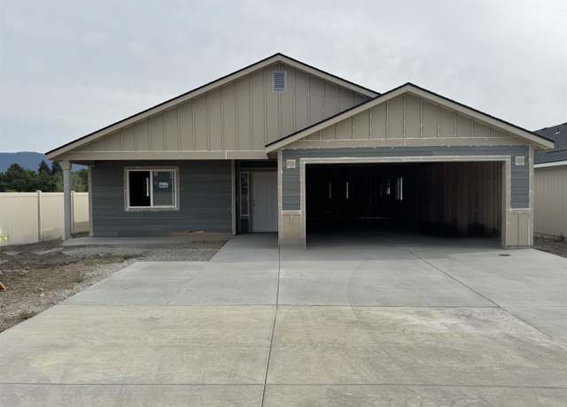 Property at 18424 E 1st Ln, Greenacres, WA 99016, 3 beds, 2 baths