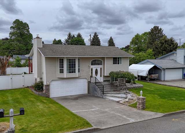 Property at 11920 E Railroad Ave, Spokane, WA 99206, 3 beds, 2 baths
