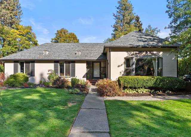 Property at 905 E Rockwood Blvd, Spokane, WA 99203, 3 beds, 2 baths