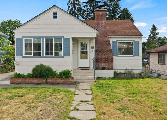 Property at 3215 W Longfellow Ave, Spokane, WA 99205, 3 beds, 1 bath