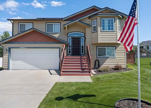 Property at 1517 E First Ct, Deer Park, WA 99006, 4 beds, 3 baths