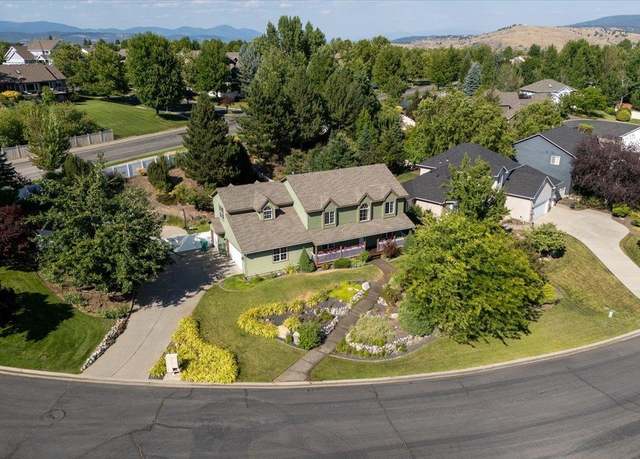 Property at 17201 E Galaxy Ln, Greenacres, WA 99016, 6 beds, 4 baths