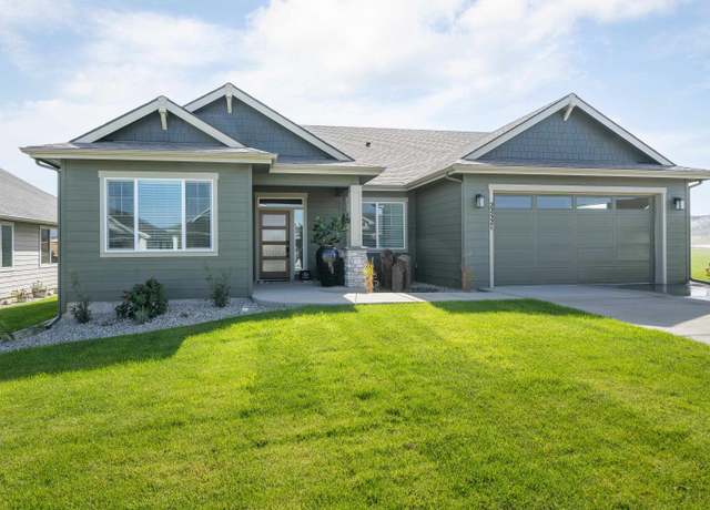 Property at 23011 E Edgewater Ln, Liberty Lake, WA 99019, 3 beds, 3 baths