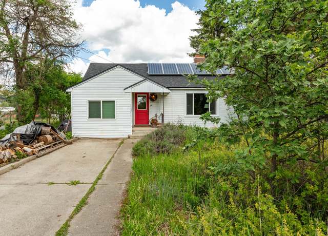 Property at 9809 E Upriver Dr, Spokane Valley, WA 99206, 2 beds, 2 baths
