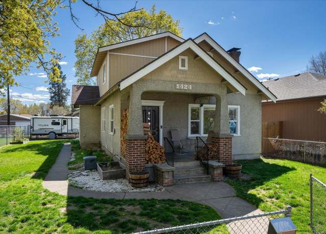 Property at 1424 E Columbia Ave, Spokane, WA 99208, 4 beds, 2 baths