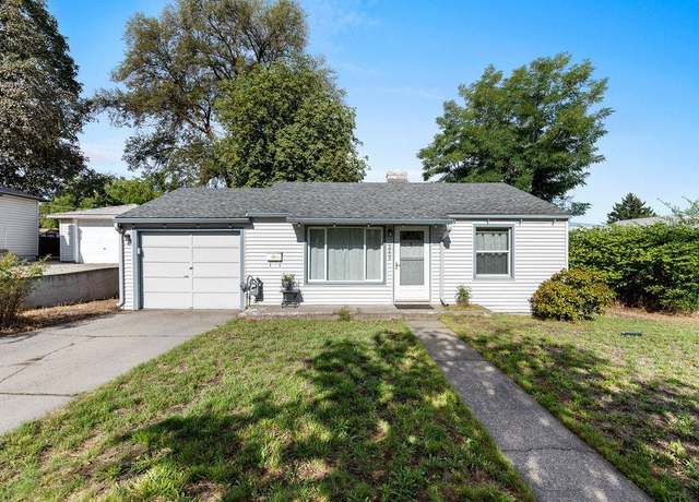 Property at 5903 N Alberta St, Spokane, WA 99205, 3 beds, 1 bath