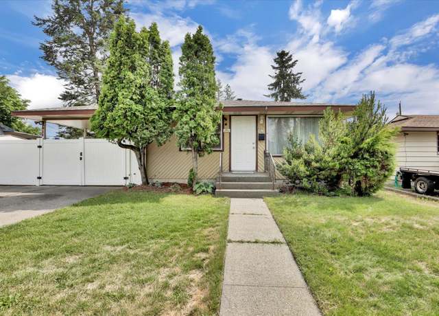 Property at 3511 W Francis Ave, Spokane, WA 99205, 4 beds, 1 bath