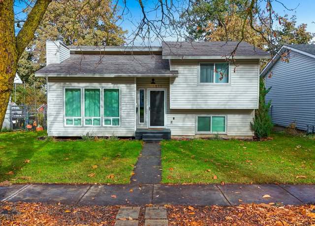 Property at 1511 E 16th Ave, Spokane, WA 99203, 3 beds, 2 baths