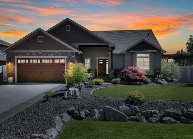 Property at 202 E Alexa Ct, Spokane, WA 99208, 3 beds, 3 baths