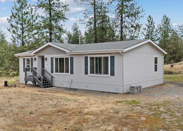 Property at 7527 W Greenwood Rd, Spokane, WA 99224, 3 beds, 2 baths