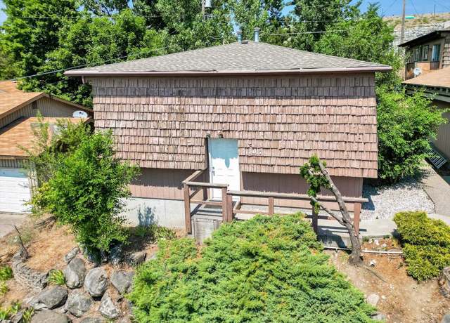 Property at 12017 E Mansfield Ave Unit ., Spokane Valley, WA 99206, 2 beds, 1 bath