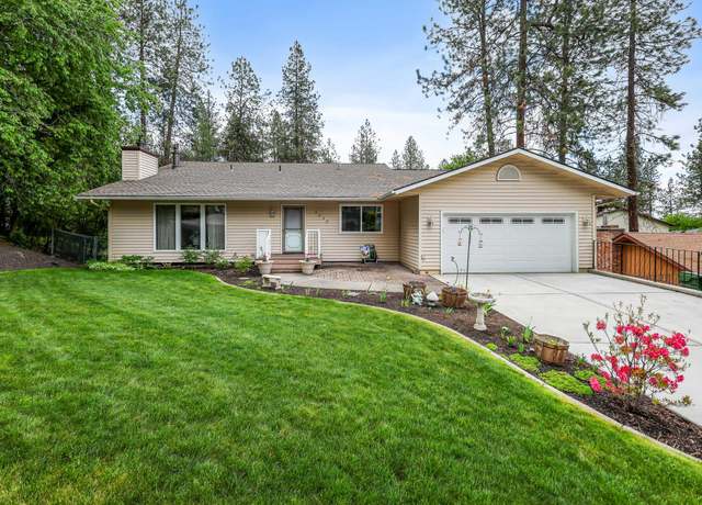 Property at 9828 N Seminole Dr, Spokane, WA 99208, 4 beds, 4 baths