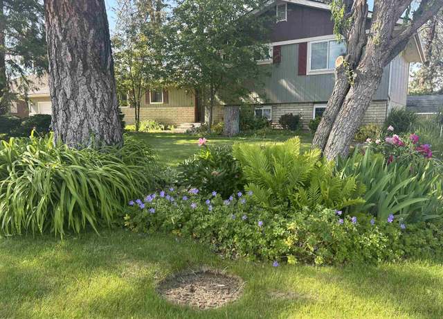 Property at 7012 W Johannsen Ave, Nine Mile Falls, WA 99026, 5 beds, 3 baths
