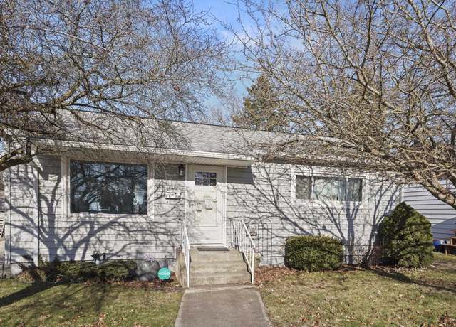 Property at 5024 W Princeton Pl, Spokane, WA 99205, 3 beds, 2 baths