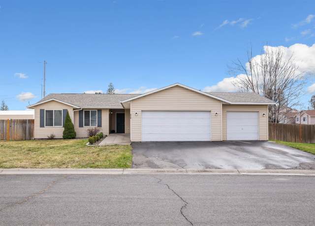 Property at 725 S Pine View Dr, Medical Lake, WA 99022, 3 beds, 2 baths