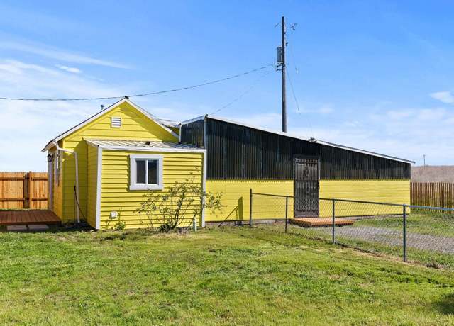 Property at 10612 W 59th Ave, Spokane, WA 99224, 2 beds, 1 bath