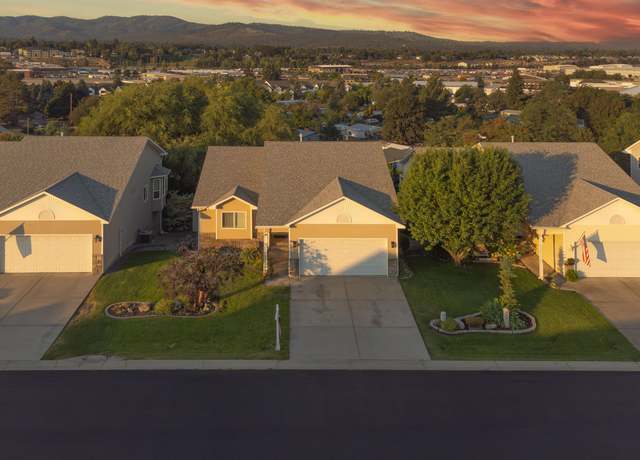 Property at 11722 E Jackson Ln, Spokane Valley, WA 99206, 4 beds, 3 baths