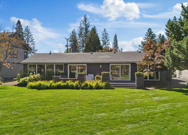 Property at 1107 E 54th Ave, Spokane, WA 99223, 3 beds, 3 baths
