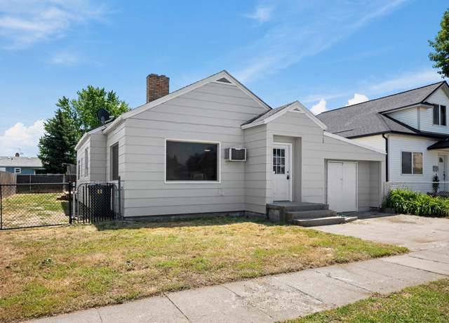Property at 308 E 7th Ave, Ritzville, WA 99169, 5 beds, 2 baths