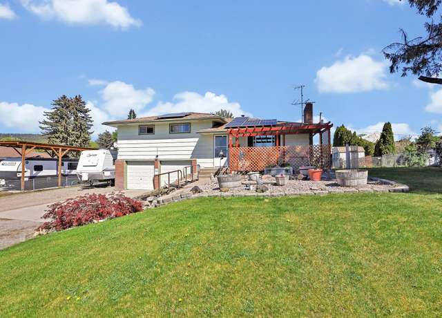 Property at 4504 N Progress Rd, Spokane Valley, WA 99216, 3 beds, 2 baths