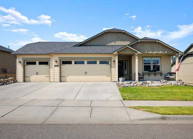 Property at 1812 S Eden St, Spokane Valley, WA 99016, 3 beds, 2 baths