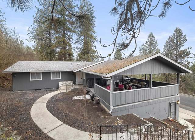 Property at 7415 N Birch Ct, Spokane, WA 99208, 4 beds, 3 baths