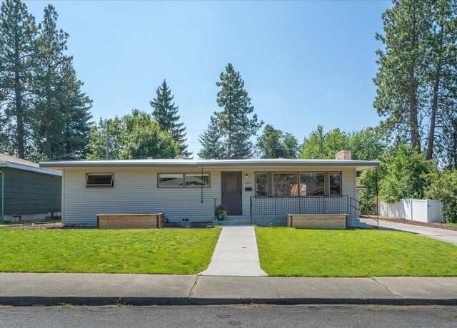 Property at 1826 39th Ave, Spokane, WA 99203, 4 beds, 2 baths