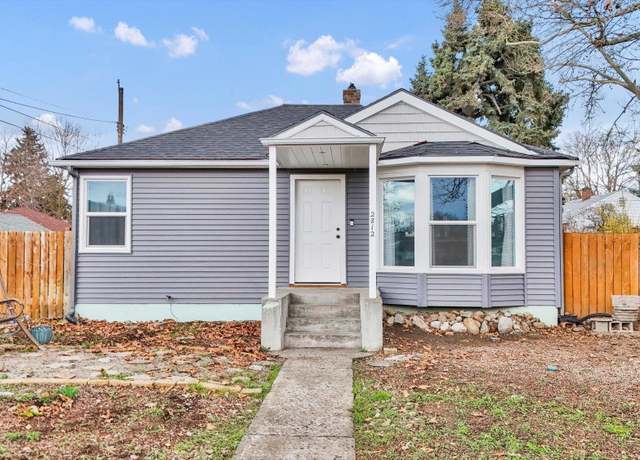 Property at 2812 E Nora Ave, Spokane, WA 99207, 3 beds, 2 baths