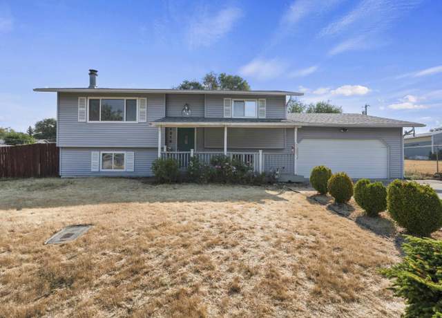 Property at 1216 N N Lewis Rd, Spokane Valley, WA 99212, 4 beds, 2 baths