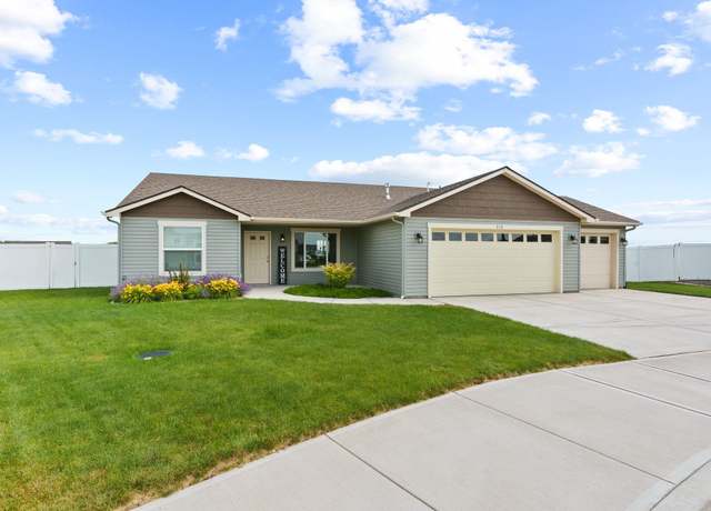 Property at 818 S Apple Pl, Spokane, WA 99224, 3 beds, 2 baths