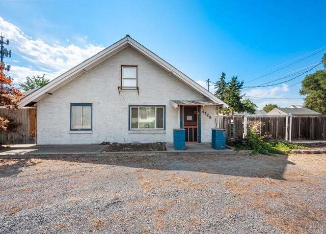 Property at 1725 N Park Rd, Spokane Valley, WA 99212, 3 beds, 2 baths