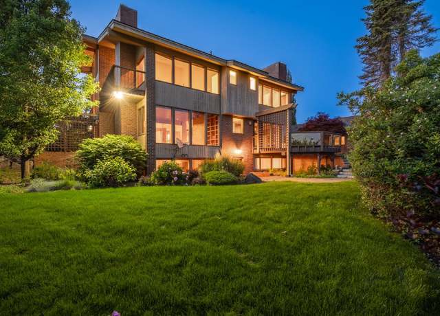 Property at 6624 S Ben Burr Rd, Spokane, WA 99223, 5 beds, 5 baths
