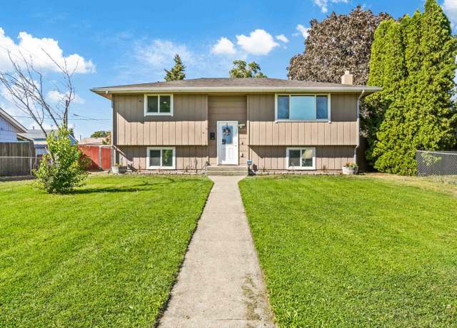 Property at 1409 E Gordon Ave, Spokane, WA 99207, 4 beds, 2 baths