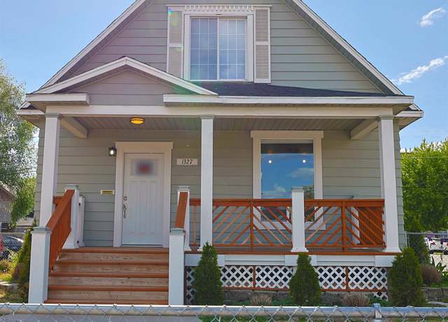 Property at 1327 N Howard St, Spokane, WA 99201, 4 beds, 2 baths