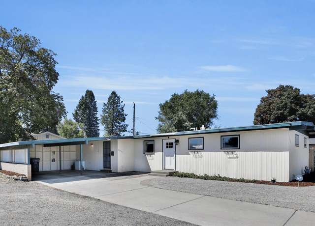 Property at 7203 N Standard St, Spokane, WA 99208, 3 beds, 2 baths