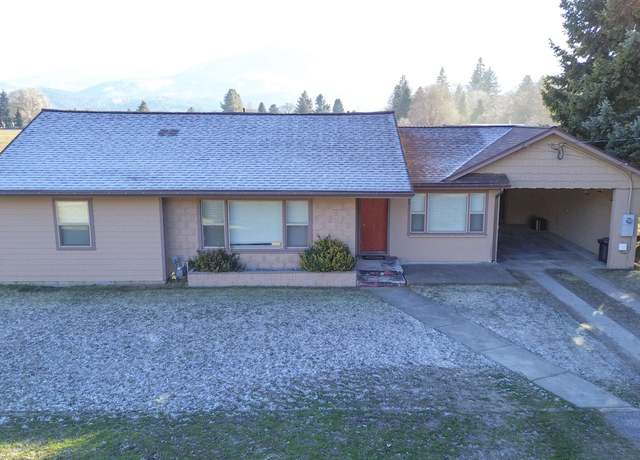 Property at 380 E 5th Ave, Kettle Falls, WA 99141, 3 beds, 2 baths