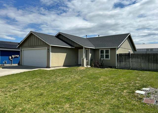 Property at 337 S Solar St, Airway Heights, WA 99001, 2 beds, 2 baths