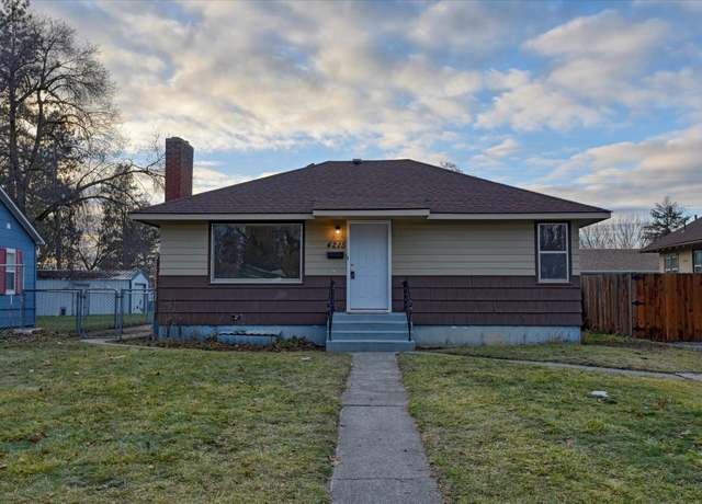 Property at 4215 N Whitehouse St, Spokane, WA 99205, 3 beds, 1 bath