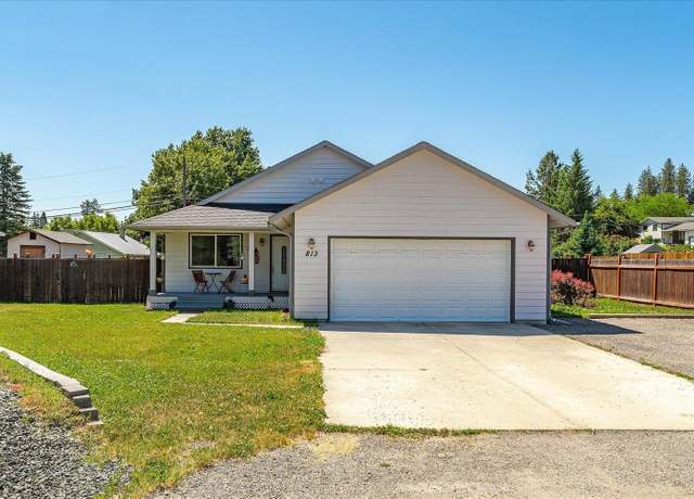 Property at 813 Tamarack Ln, Chewelah, WA 99109, 3 beds, 2 baths